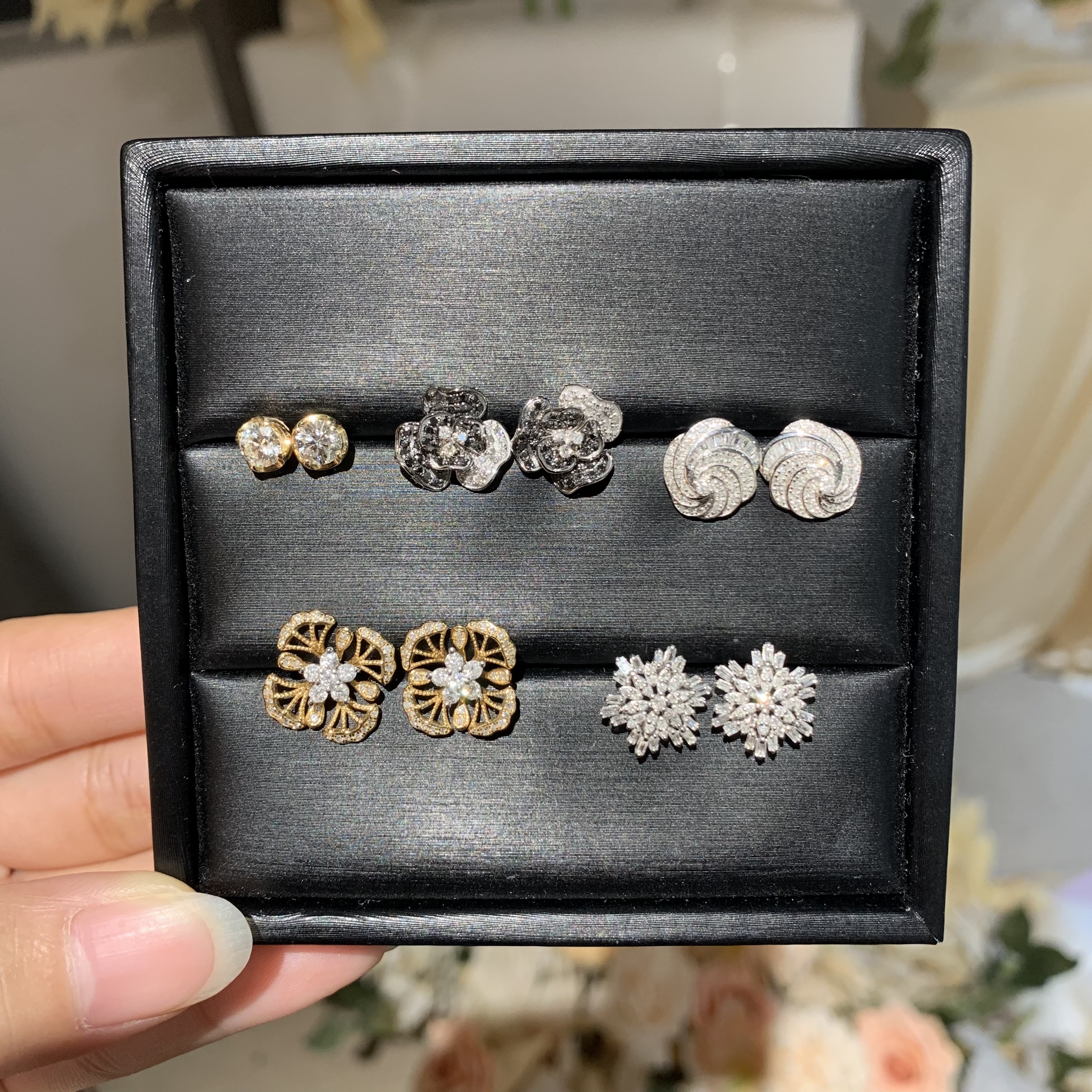 【一菲臻选】钻石耳饰-18K金-TG61-多样性发其一|BZS4