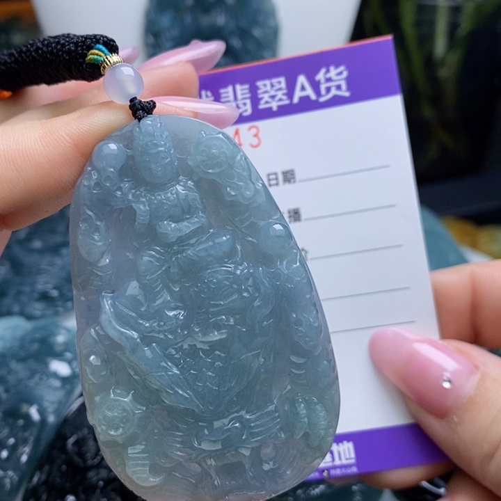 【闪购商品】翡翠颈饰未镶嵌……