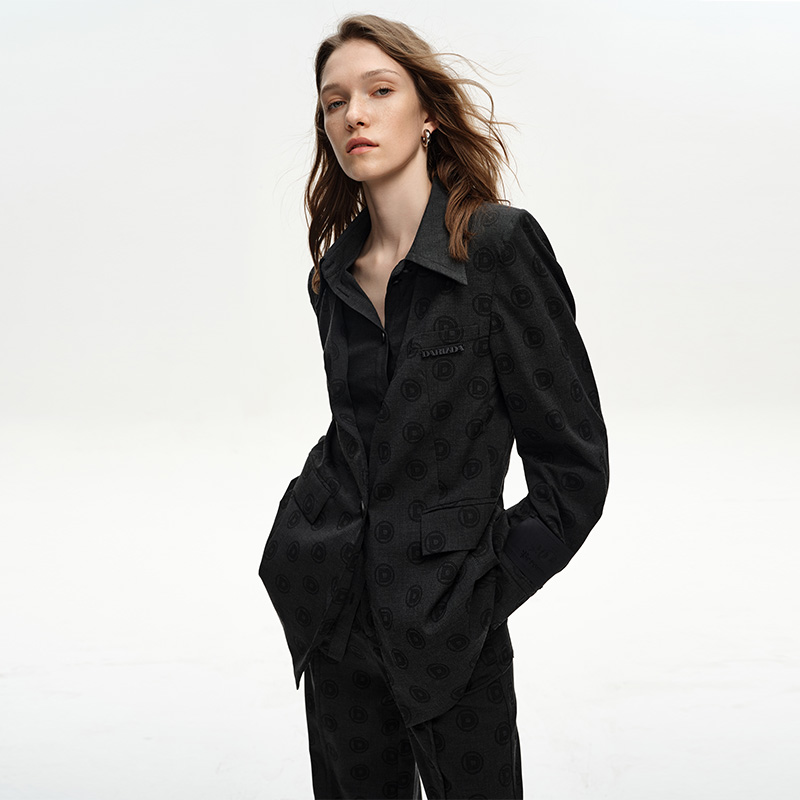 DI.AD 2025春季新款灰色设计感印花西装外套