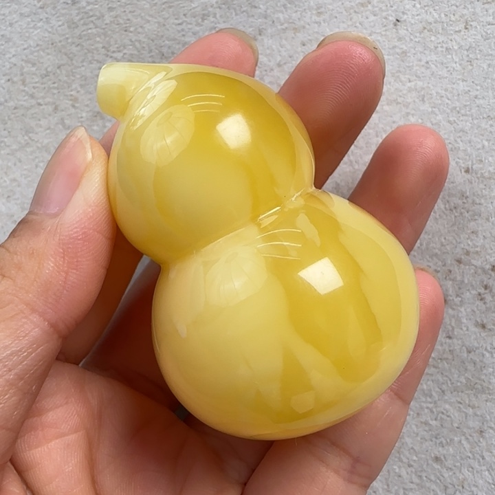 未镶嵌蜜蜡珠宝奇石