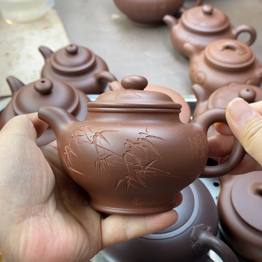 紫砂茶壶掇只容量200cc左右