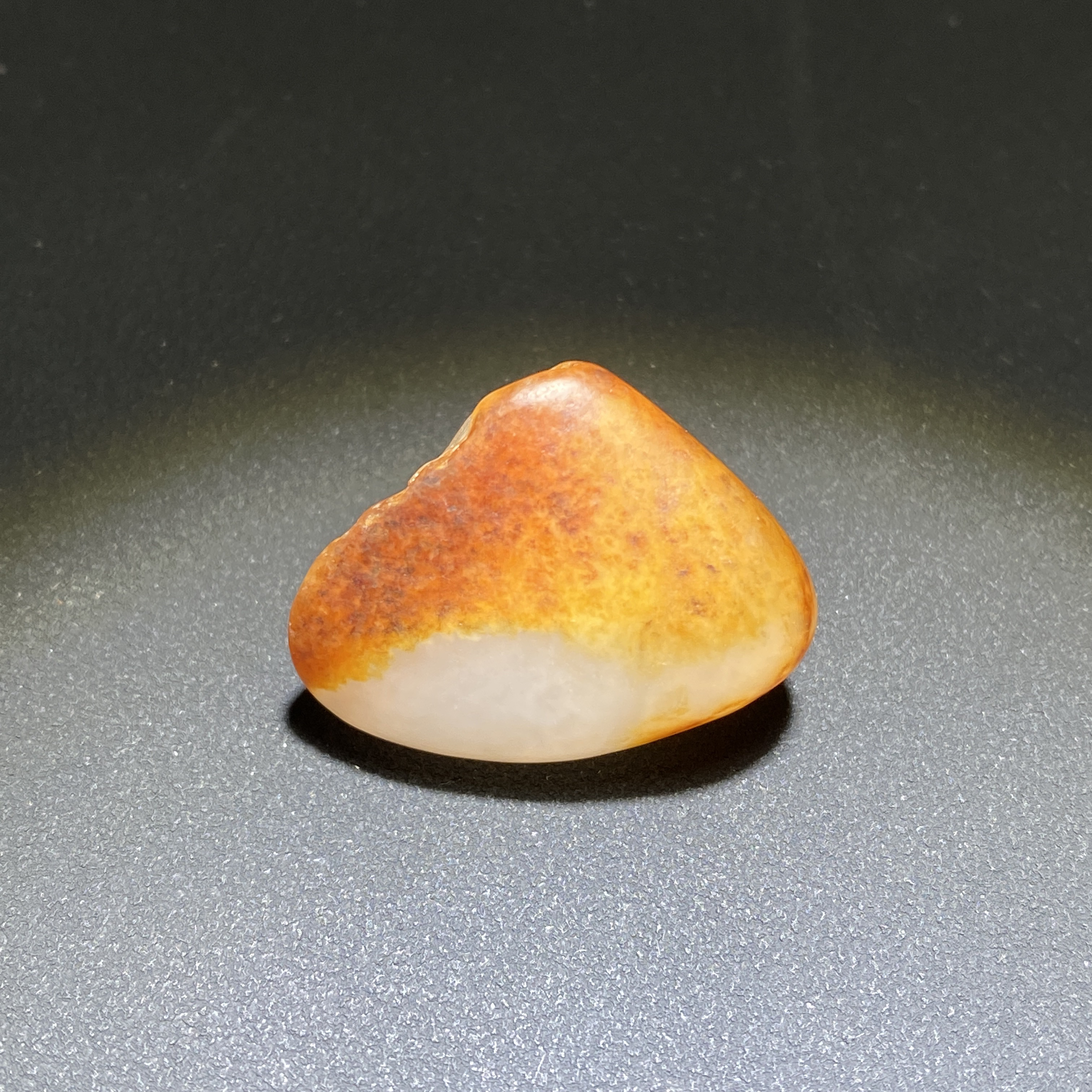 和田玉红皮独籽5克挂件