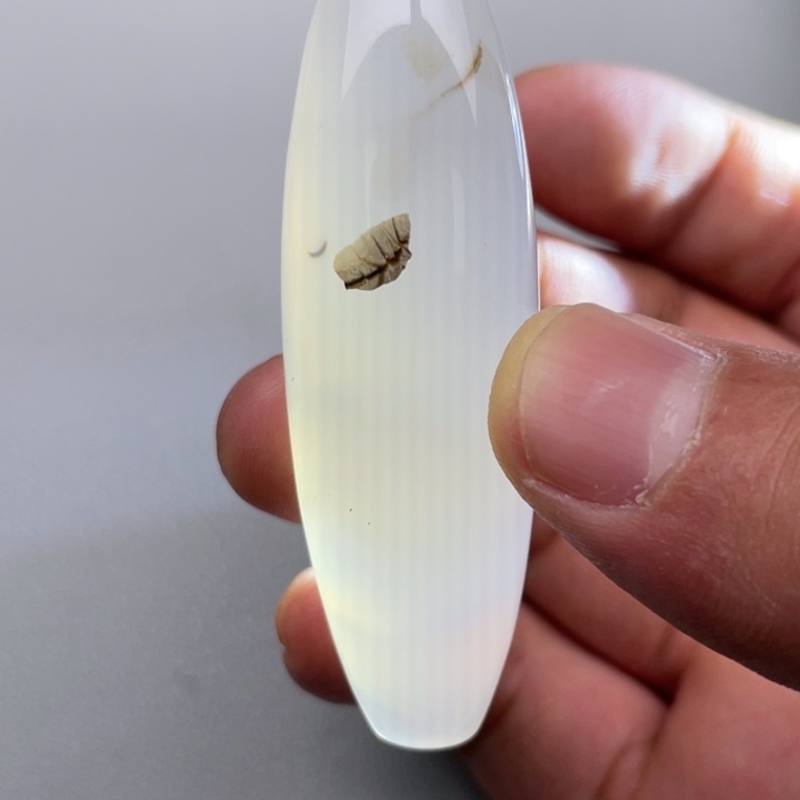玛瑙/玉髓颈饰未镶嵌1****9
