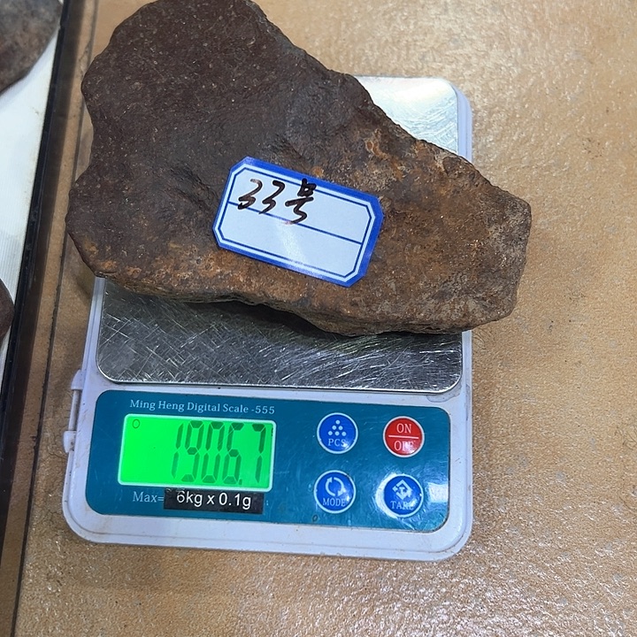用***5有机玻璃撒哈拉石陨摆件