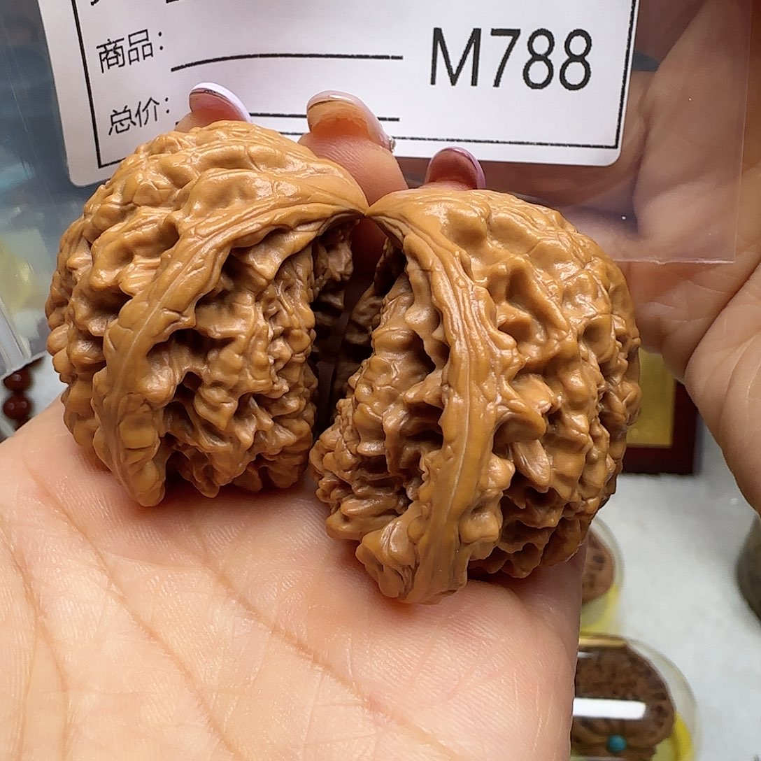 猴头核桃吊坠蛇王