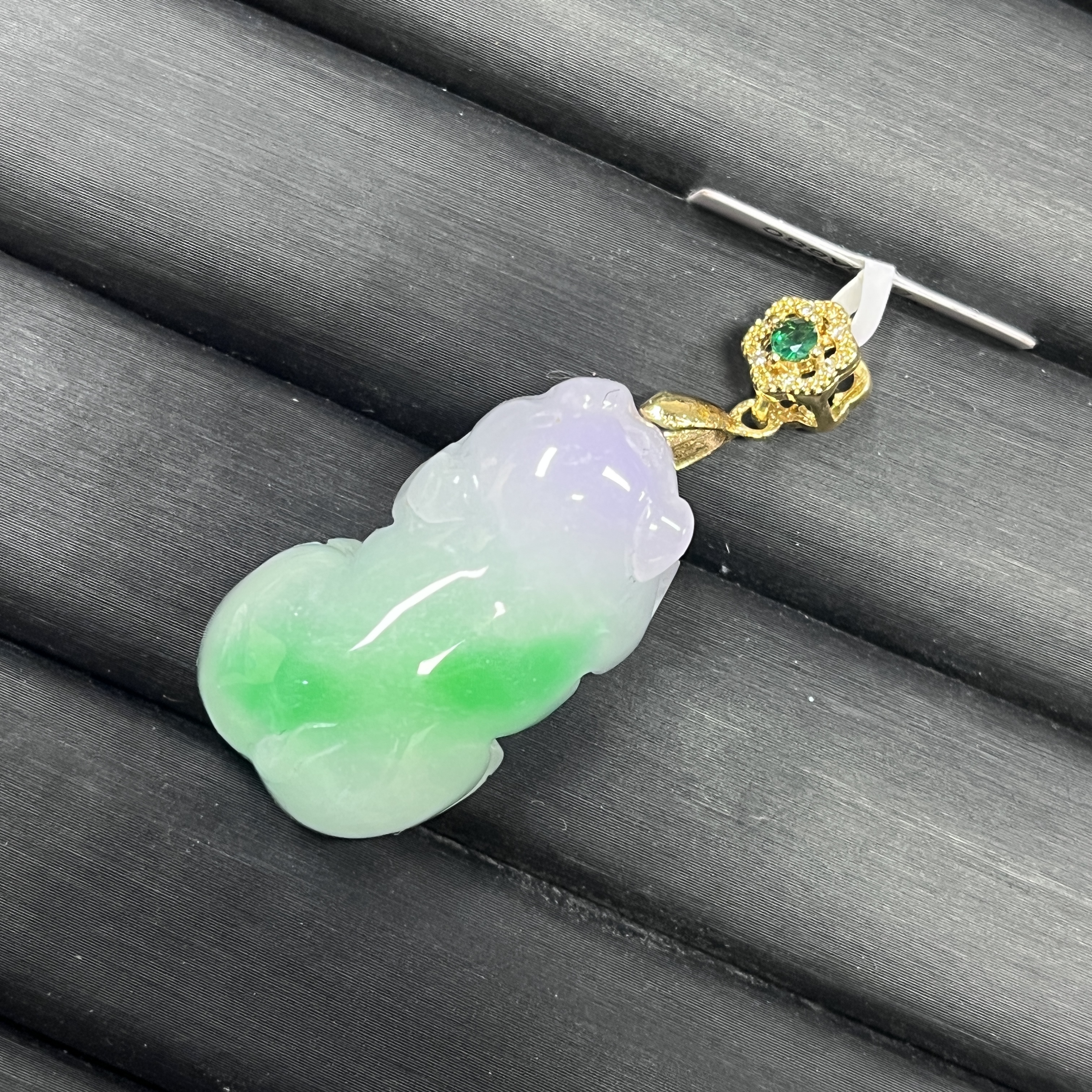 手链 彩翠色猪猪吊坠饰品