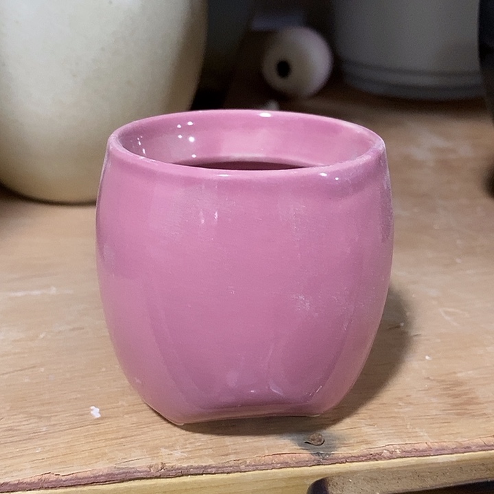 陶盆有孔 瑕疵针孔漏釉介意勿拍口 7高7