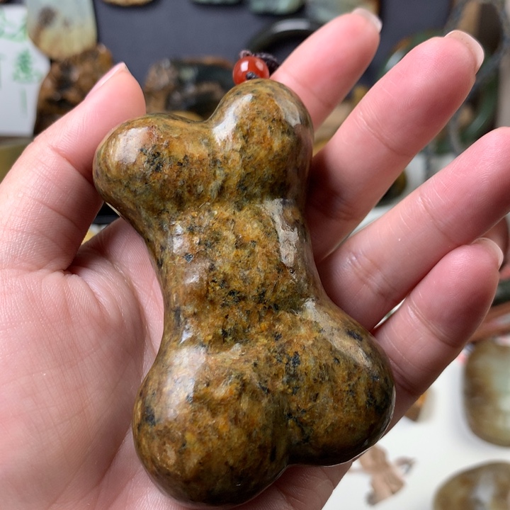 岫岩河磨玉（透闪石质玉）手把未镶嵌