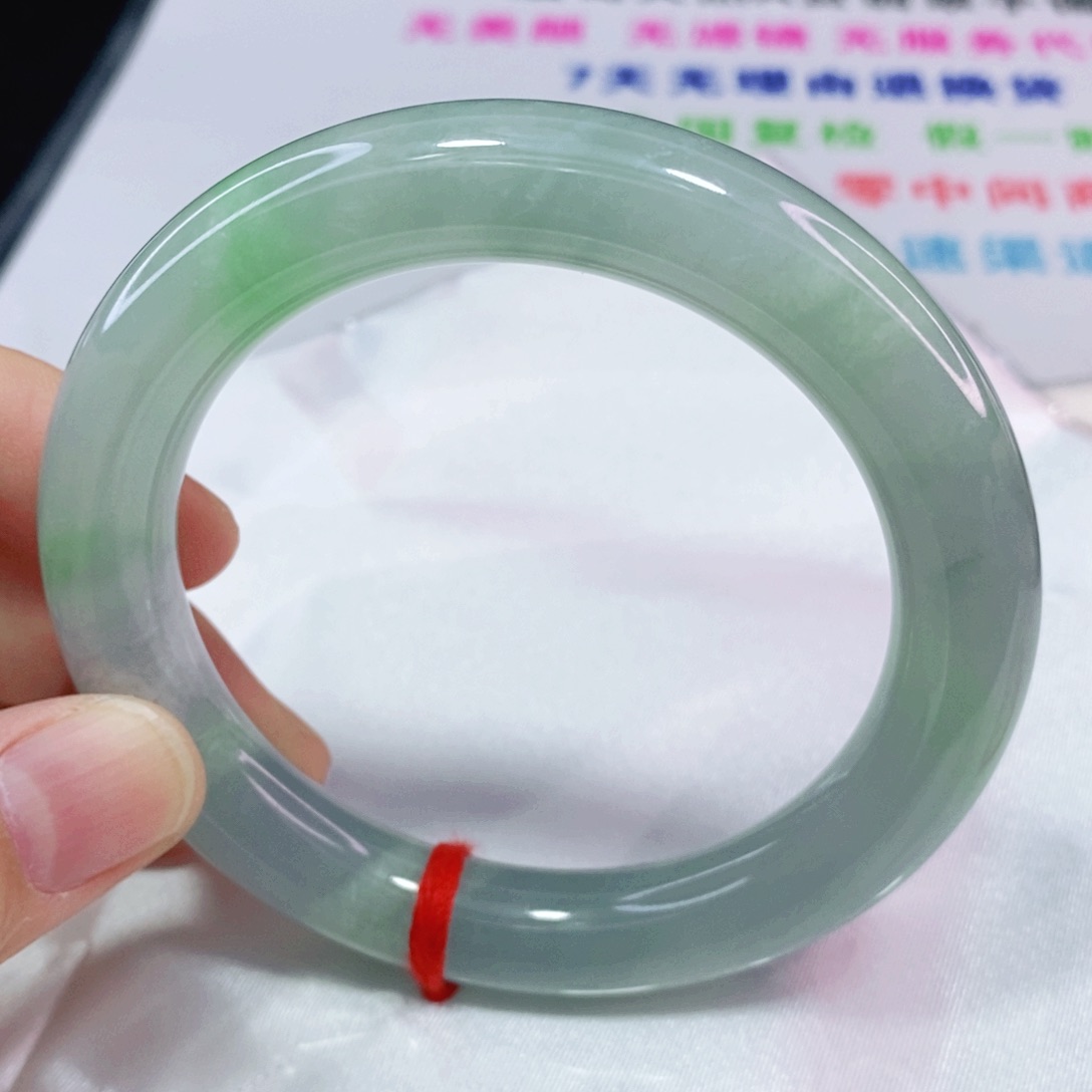 未镶嵌手镯翡翠61.4圈口圆条毕业