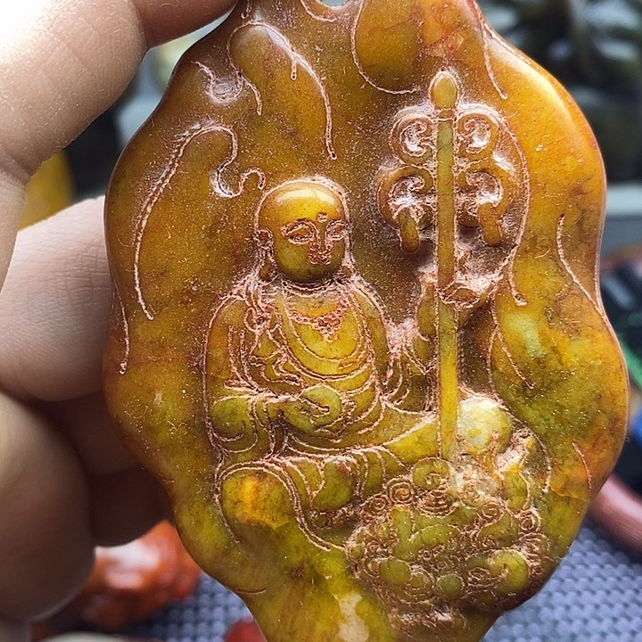 未镶嵌蛇纹石玉颈饰