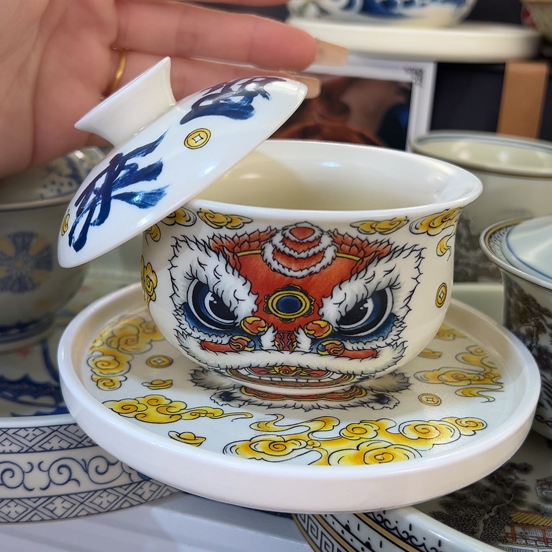 盖碗很漂亮我很喜欢