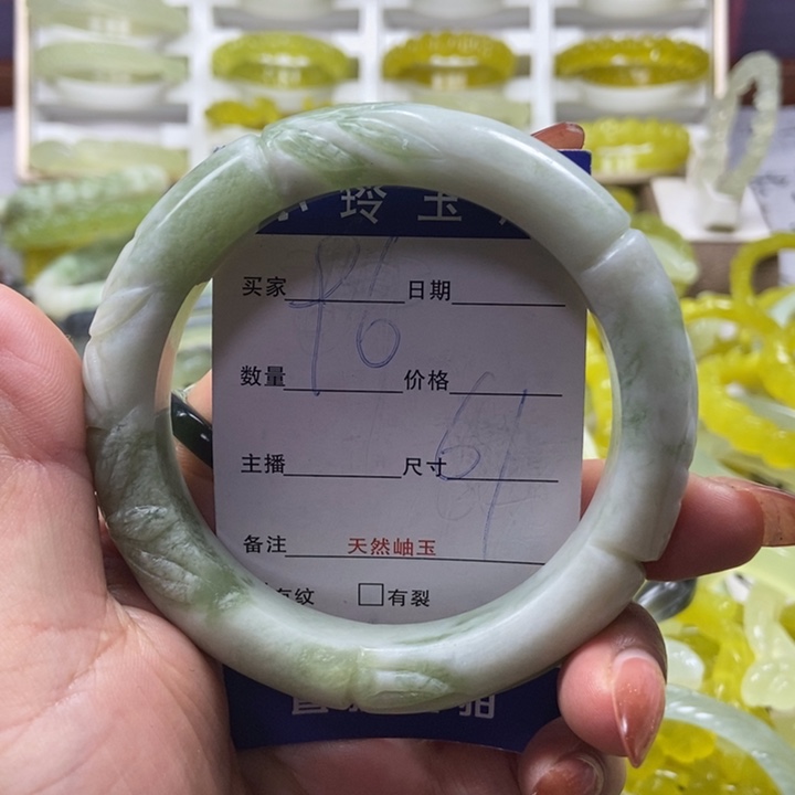 蛇纹石玉未镶嵌戒指