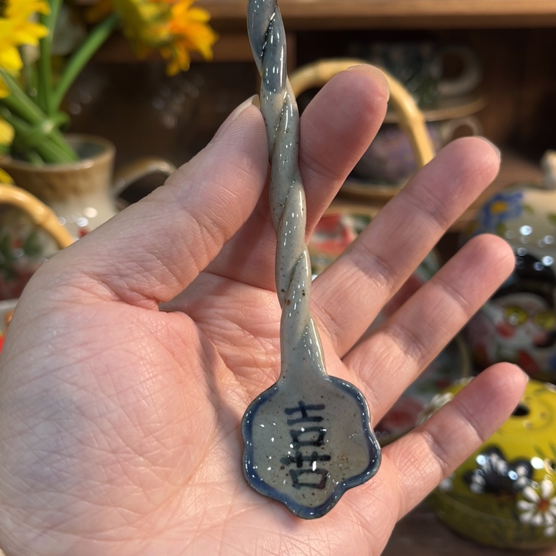 壶红红火火恍恍惚惚哈哈哈我觉得