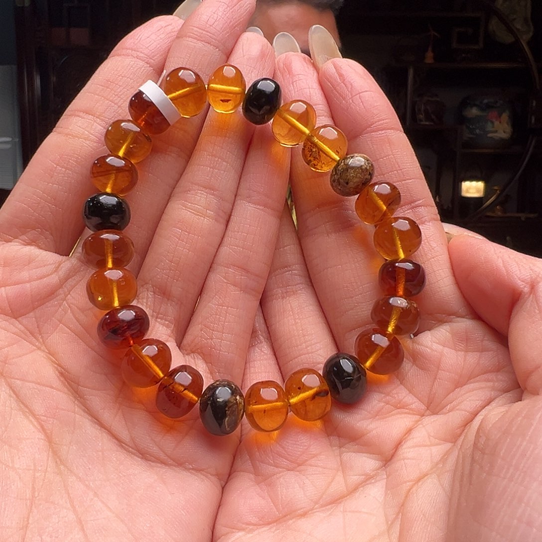 琥珀裸石未镶嵌抚顺琥珀10314。10mm