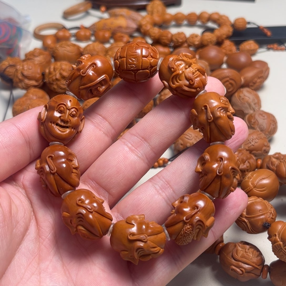 橄榄核吊坠阿*十八罗汉