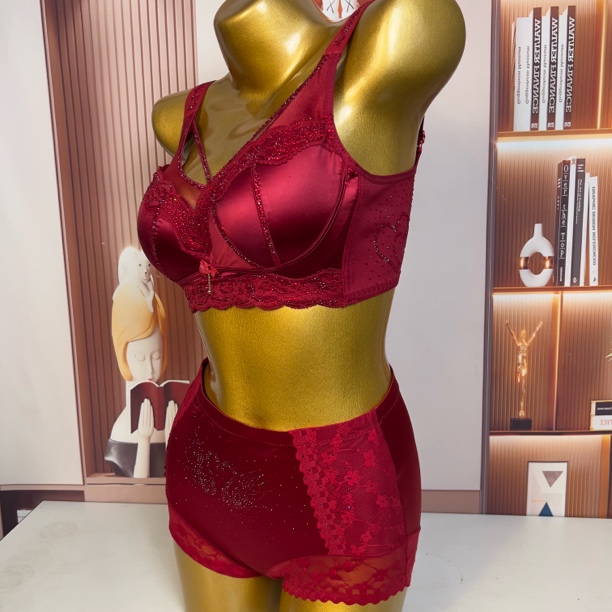 7129薄款烫钻性感大胸显小聚拢舒适无钢圈文胸套装