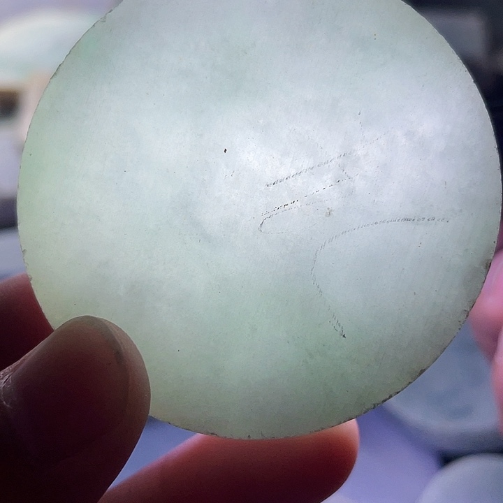 翡翠挂件未镶嵌毛料10