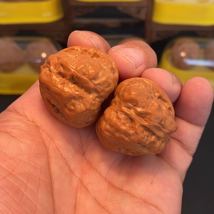 文玩核桃吊坠35尺，蛤蟆头