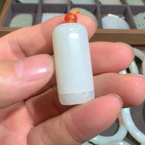 和田玉（青玉）车挂未镶嵌