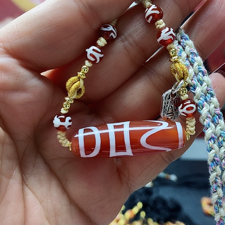 玛瑙/玉髓颈饰合金