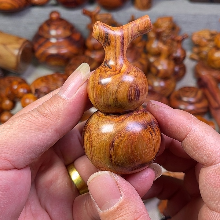 黄花梨/降香黄檀海南黄花梨油梨工艺品
