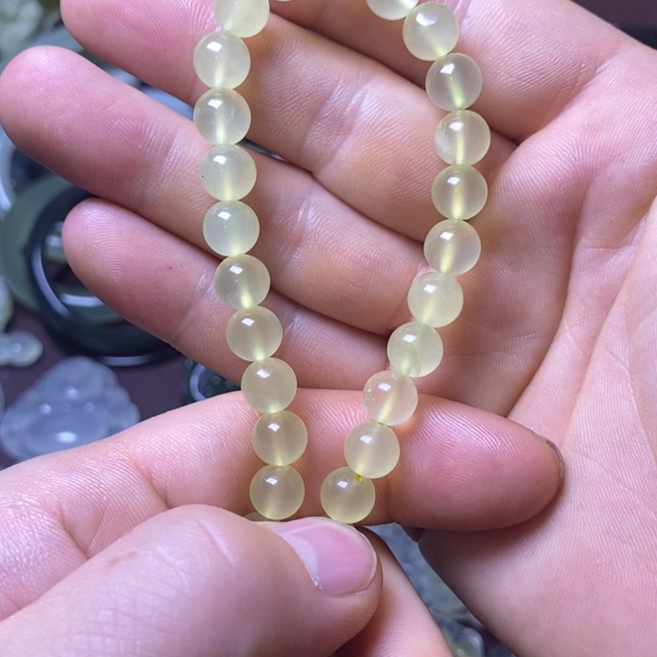 岫玉岫玉颈饰未镶嵌美*！