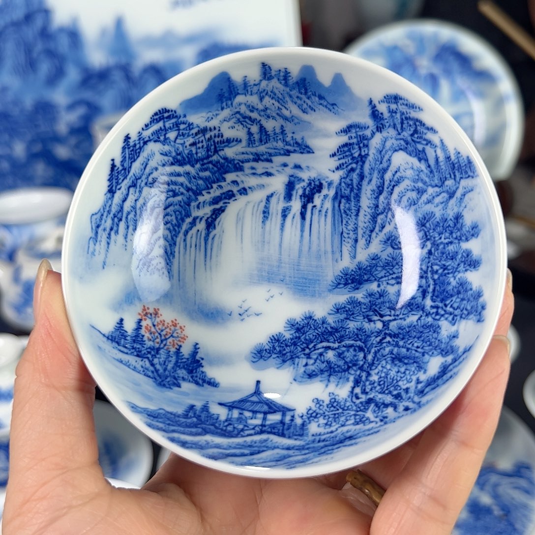 景德镇陶瓷手工制作