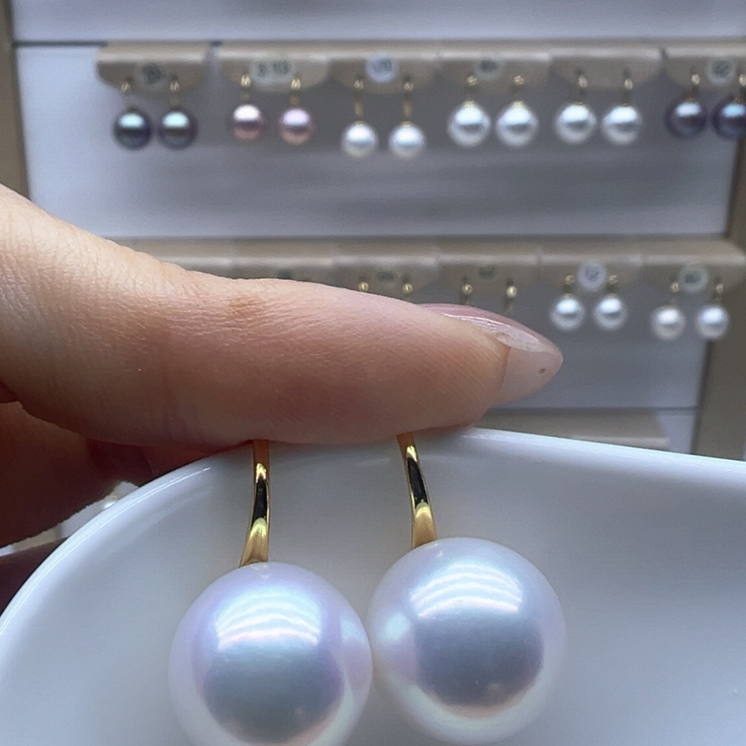 18K金镶嵌淡水珍珠耳饰