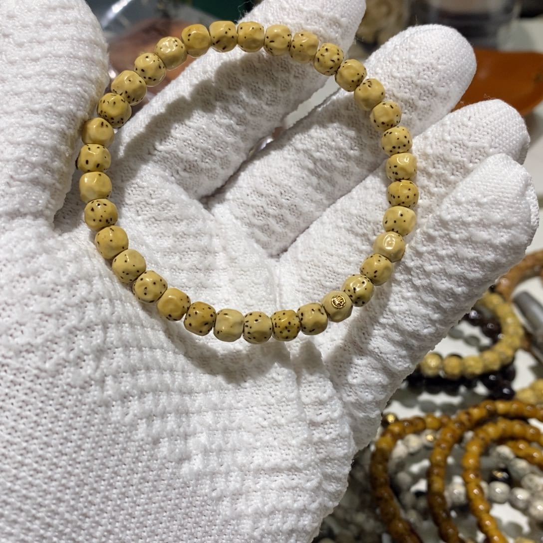 星月菩提手串尺寸6.7