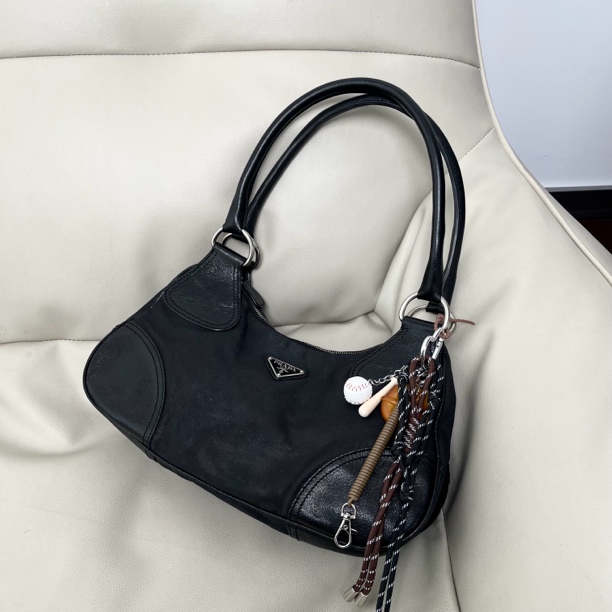 95新 Prada/普拉达 拼皮hobo单肩包