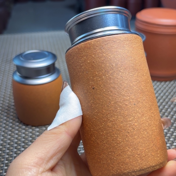 紫砂茶叶罐中高端紫砂茶叶罐