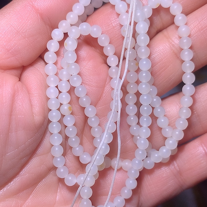 水***水和田玉未镶嵌颈饰