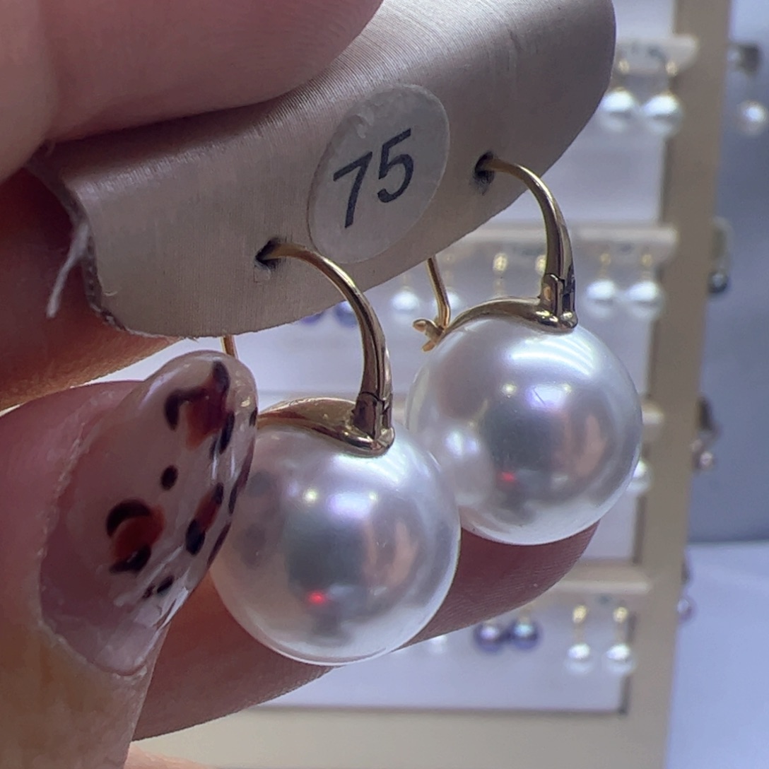 淡水珍珠耳饰18K金镶嵌