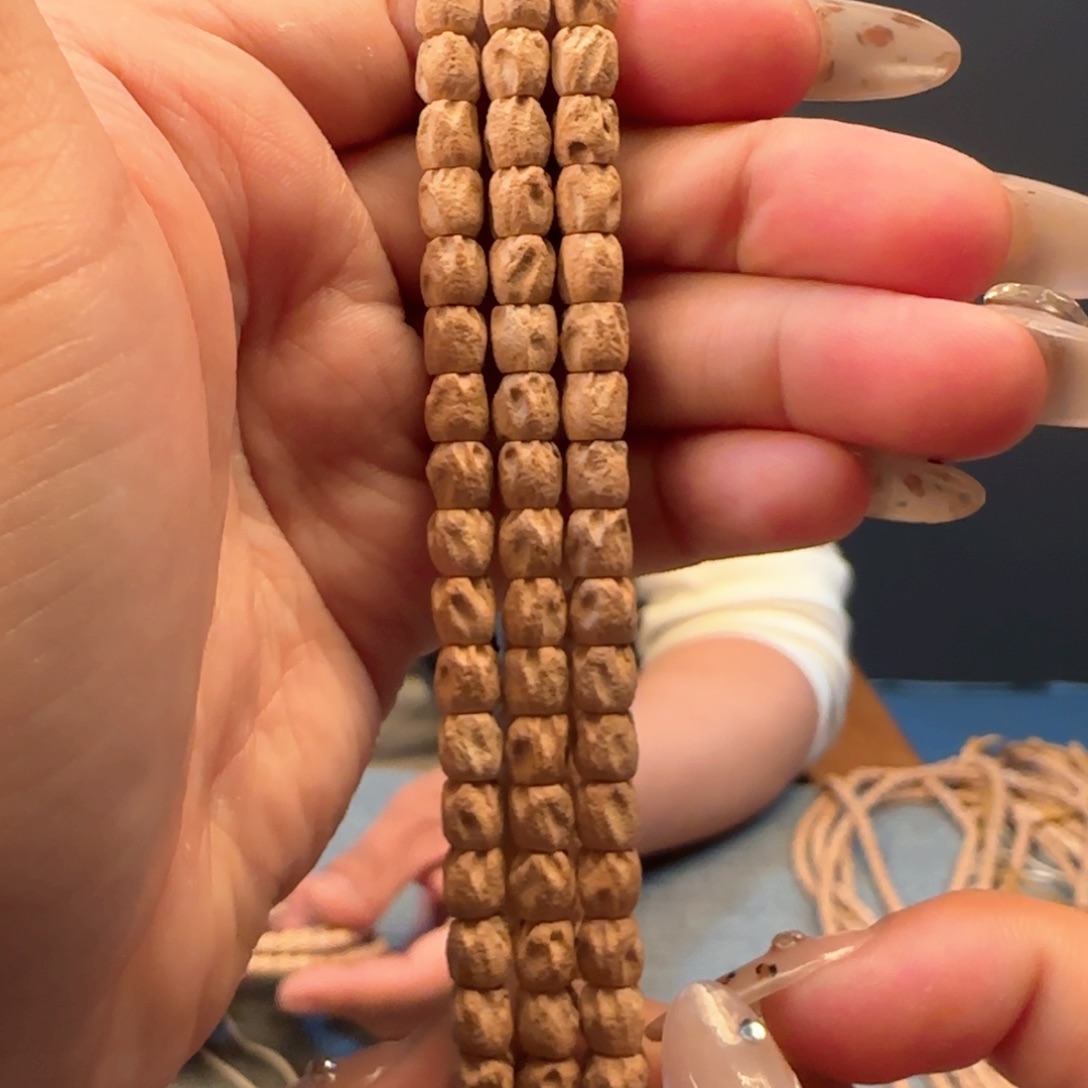 柏香籽/百香籽手串桶顺6左右