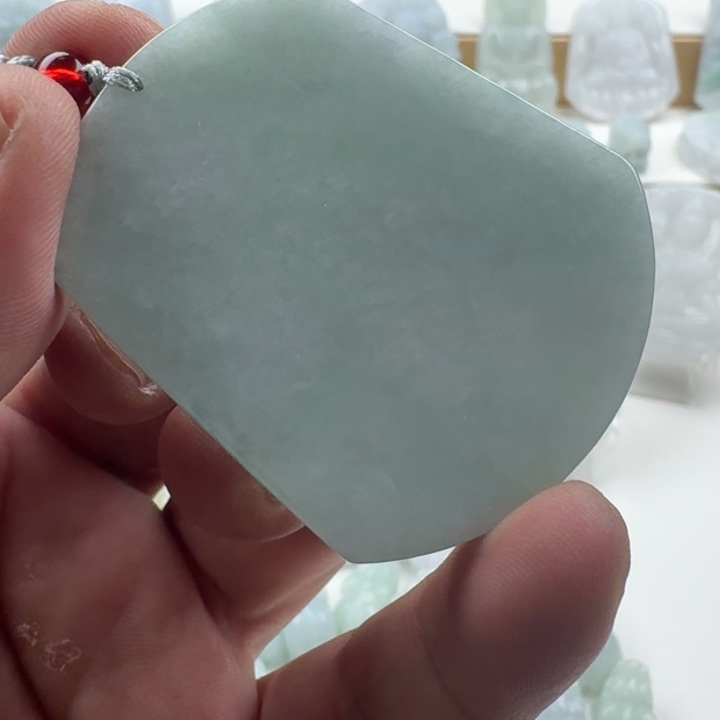 翡翠未镶嵌颈饰天然缅甸A货翡翠