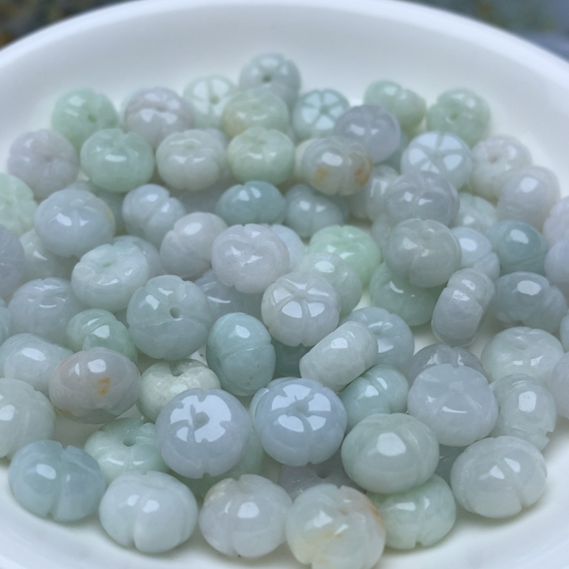 【闪购商品】翡翠手链未镶嵌卡6乘9冰绿白南瓜30个