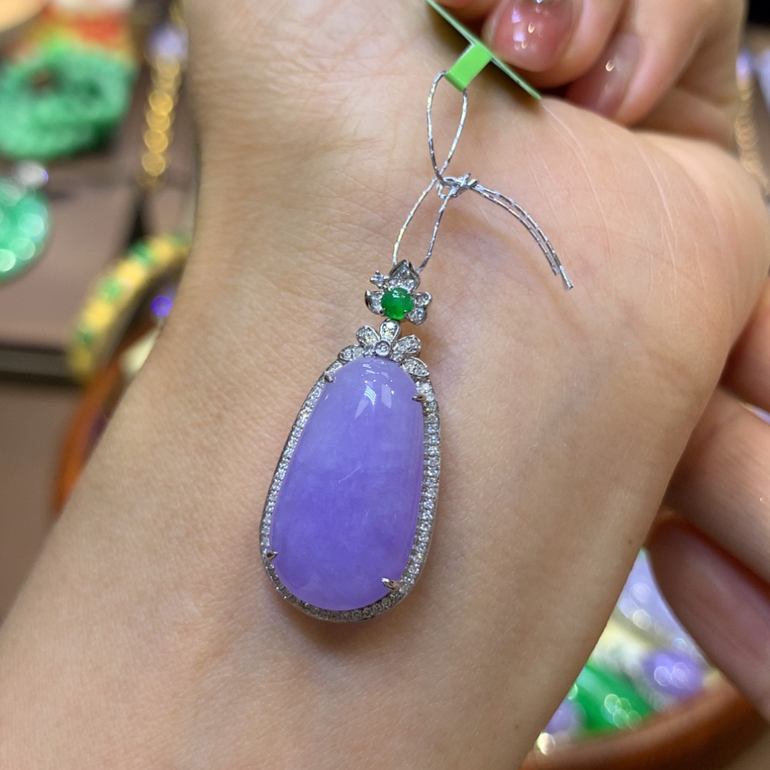 【闪购商品】翡翠18K金镶嵌颈饰翡翠