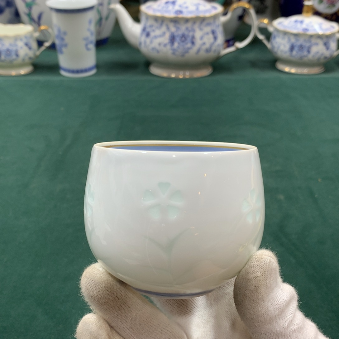 摆件全是大漂亮瓷器啊美美哒