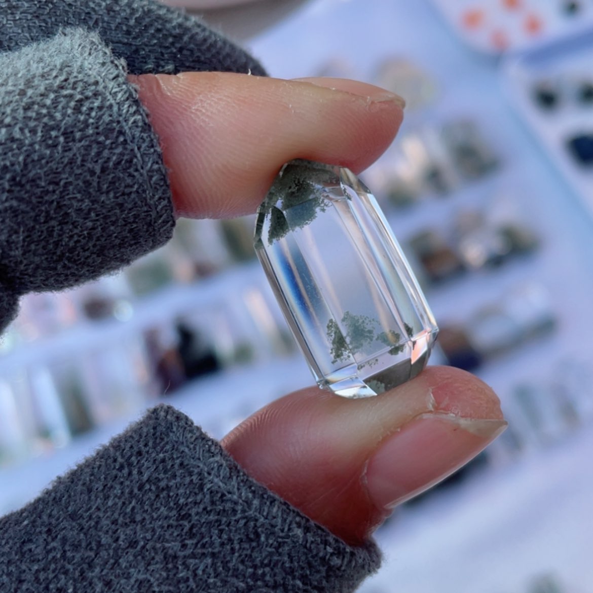 【闪购商品】水晶吊坠(不含链)未镶嵌花****?