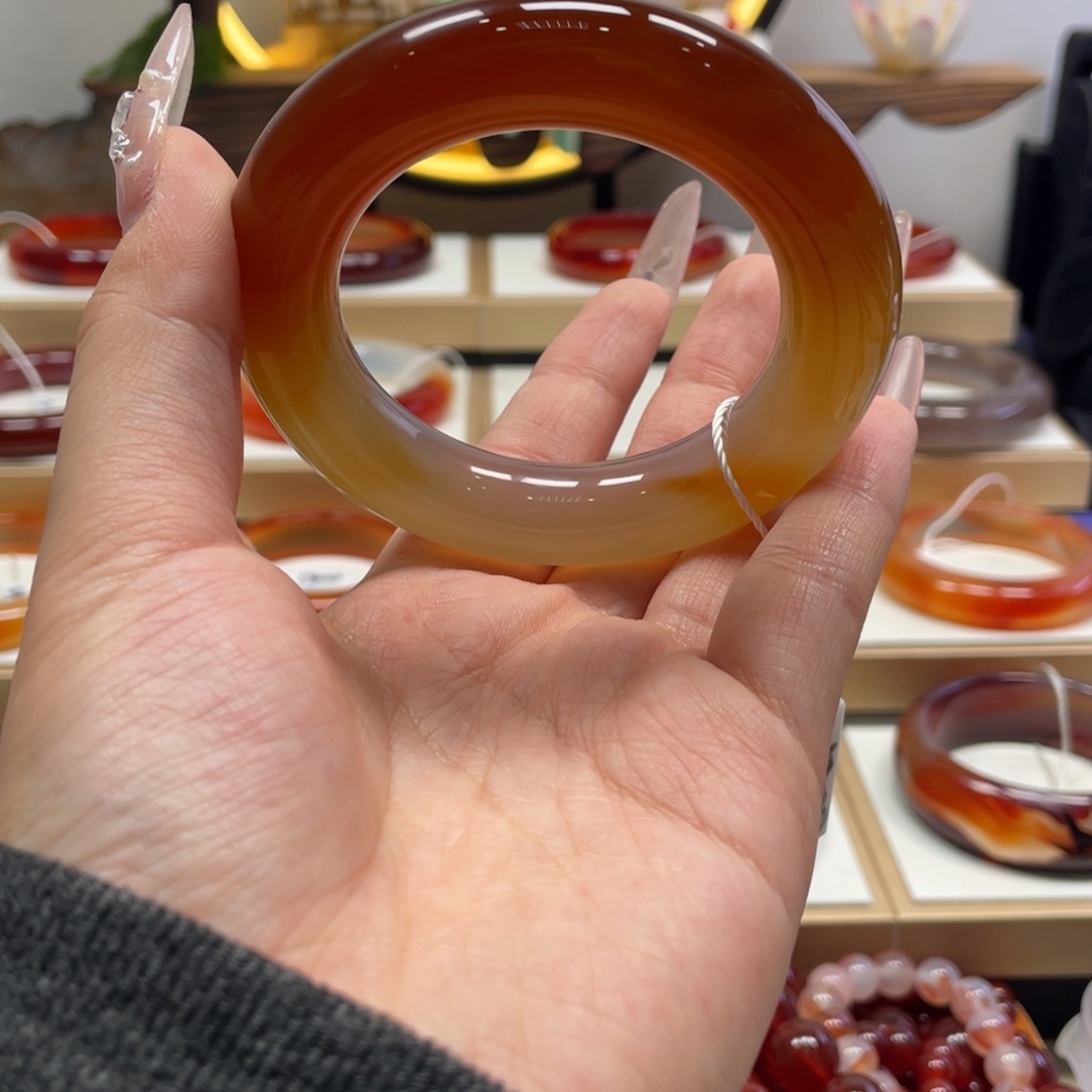 玛瑙/玉髓未镶嵌手镯