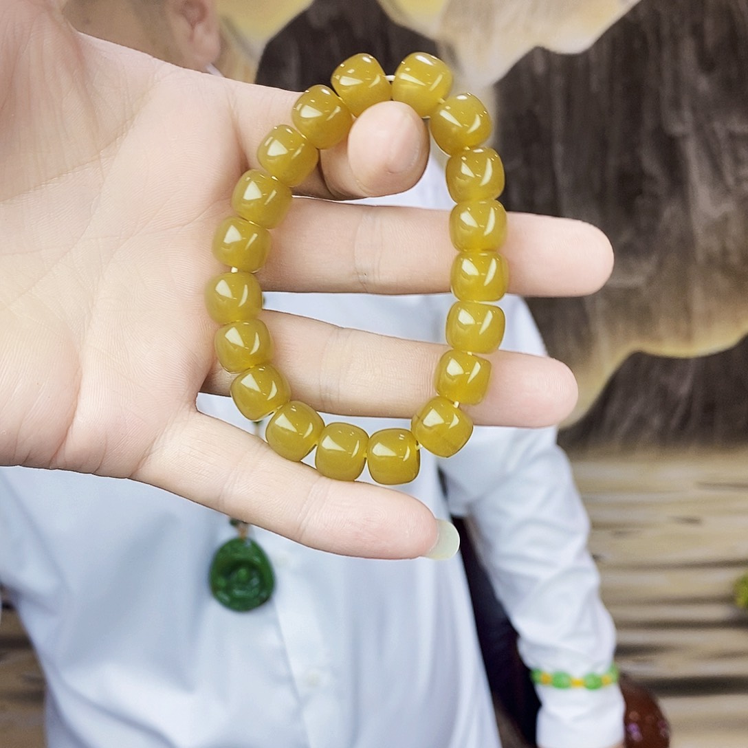 和田玉未镶嵌颈饰多样性随机发一