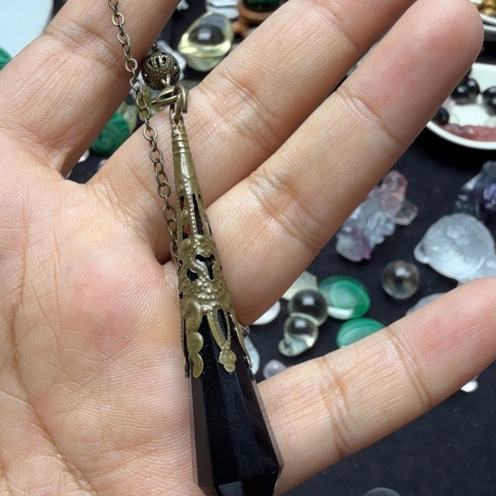 未镶嵌颈饰水晶水晶
