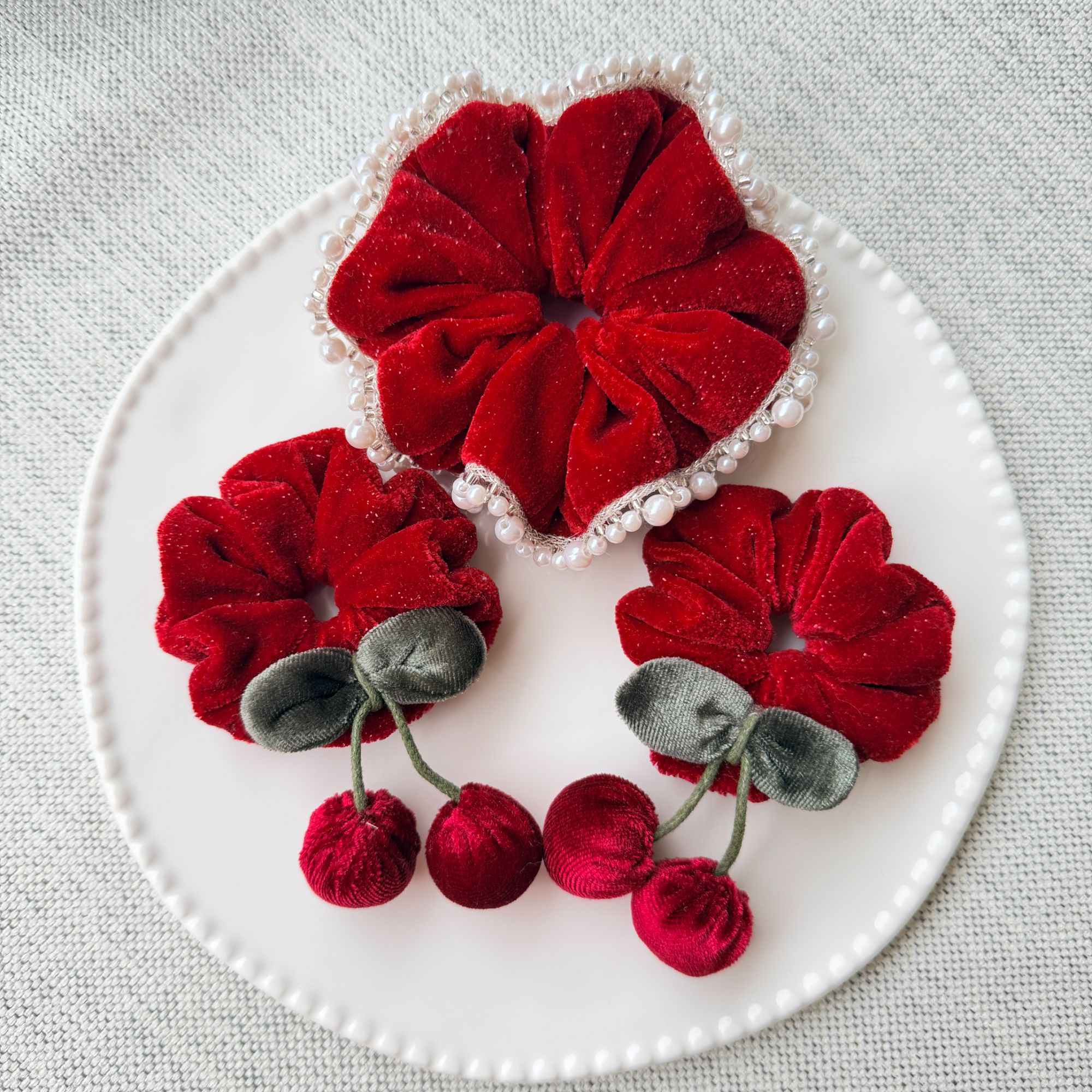 新年款宝宝发圈红色满天星细闪丝绒款可爱公主风手作儿童大肠发饰