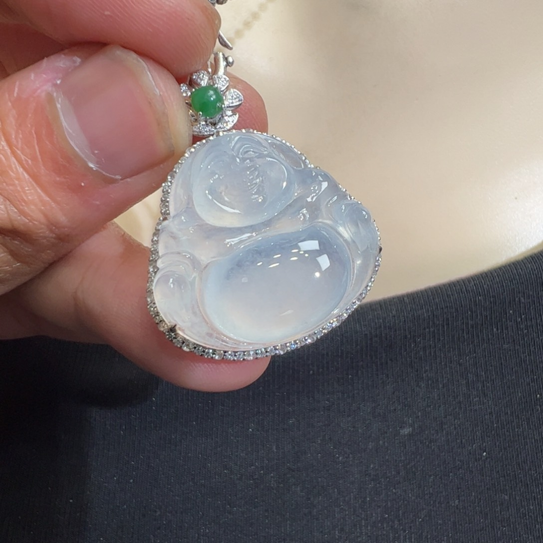 翡翠吊坠(不含链)18K金镶嵌