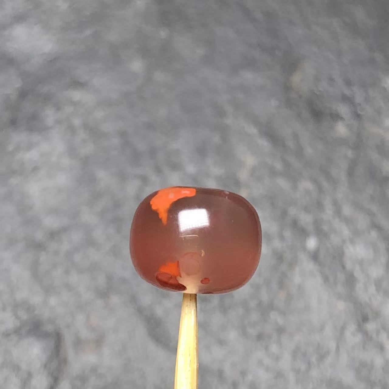 川料原矿南红玛瑙老型珠直径10对孔8毫米