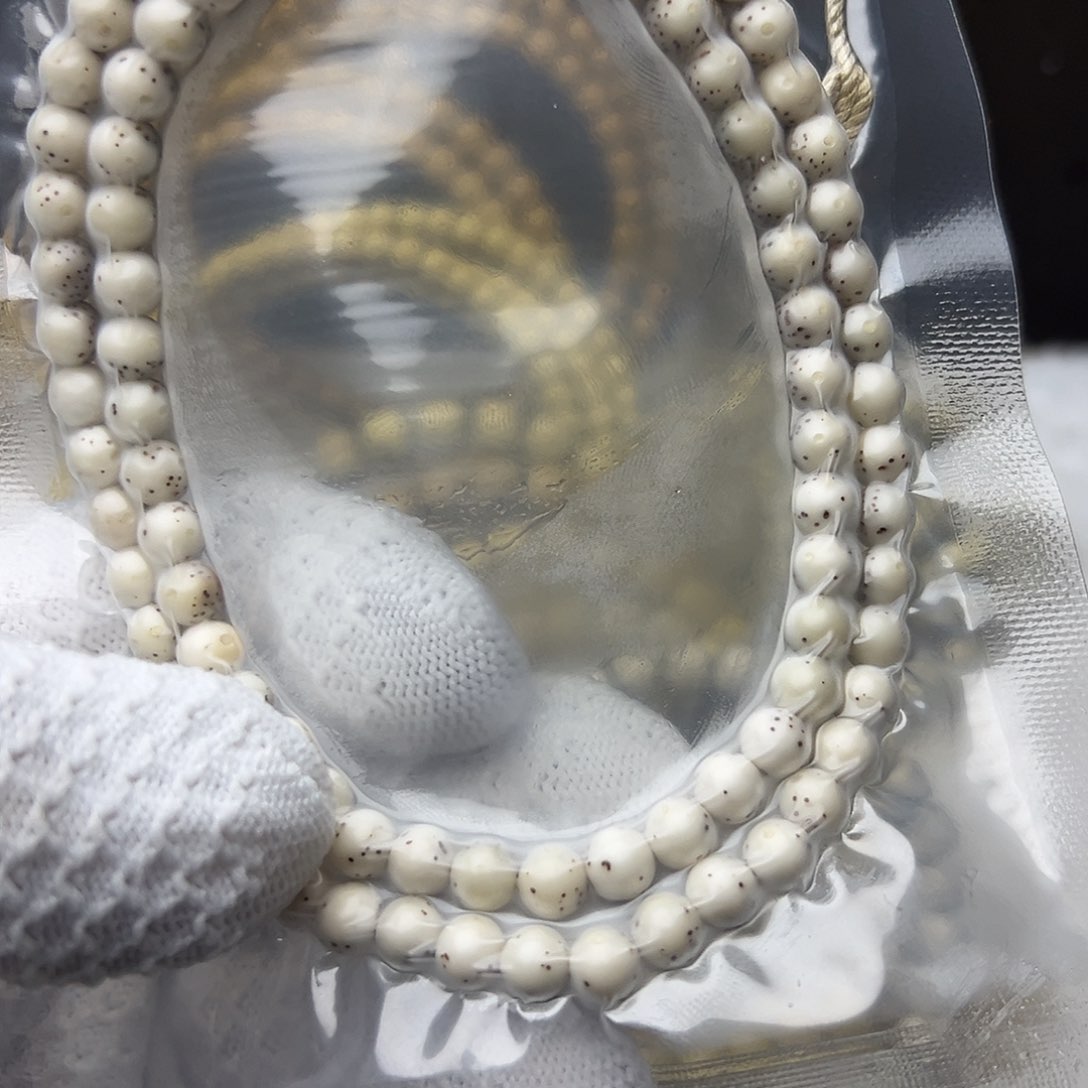 星月菩提手串66手持