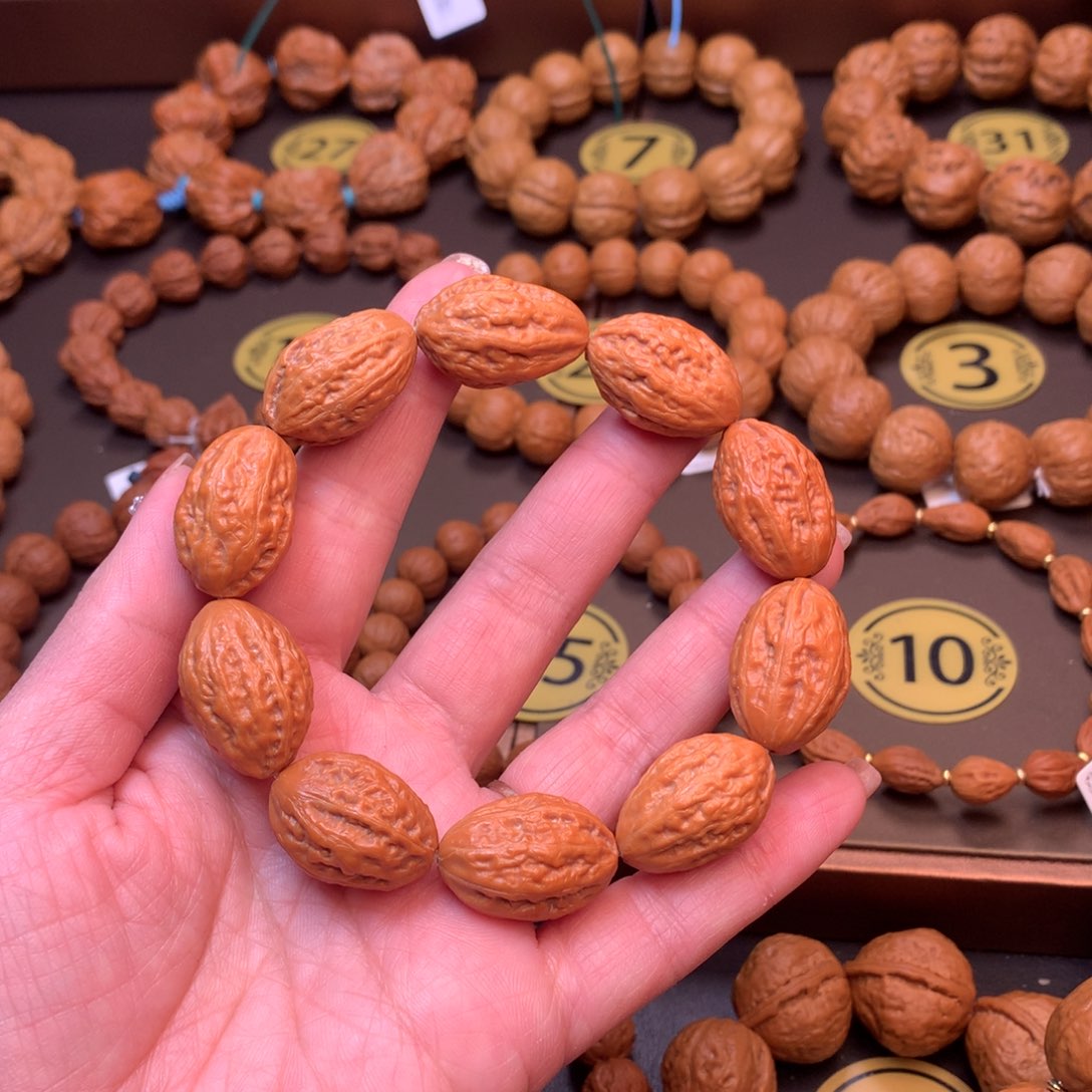 文玩核桃手串17尺寸