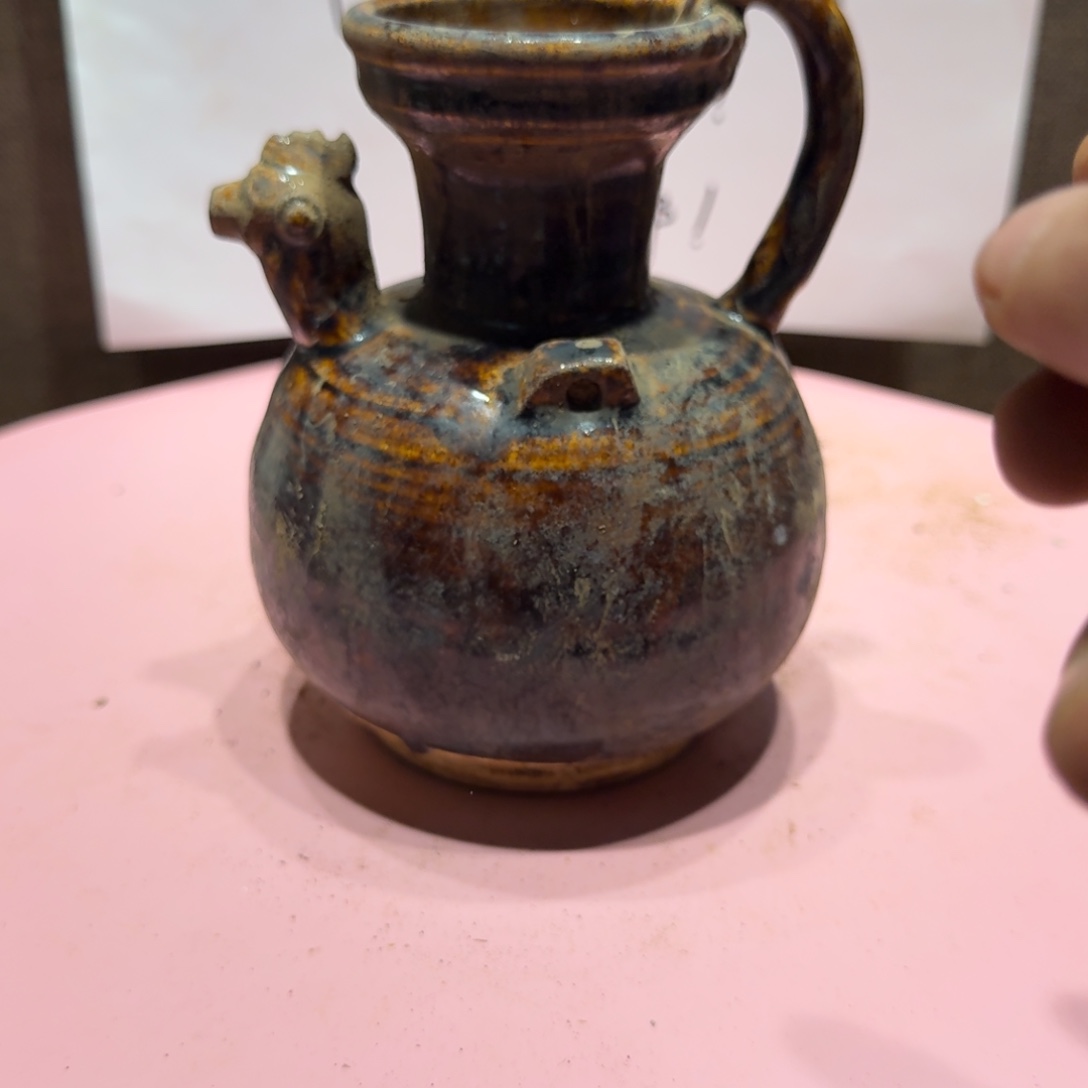 陶其他漂亮的小瓷瓶子