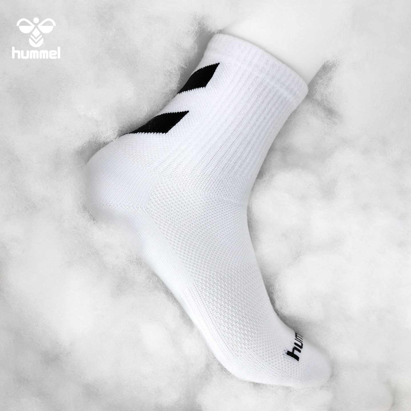 HUMMEL吸汗长筒袜子