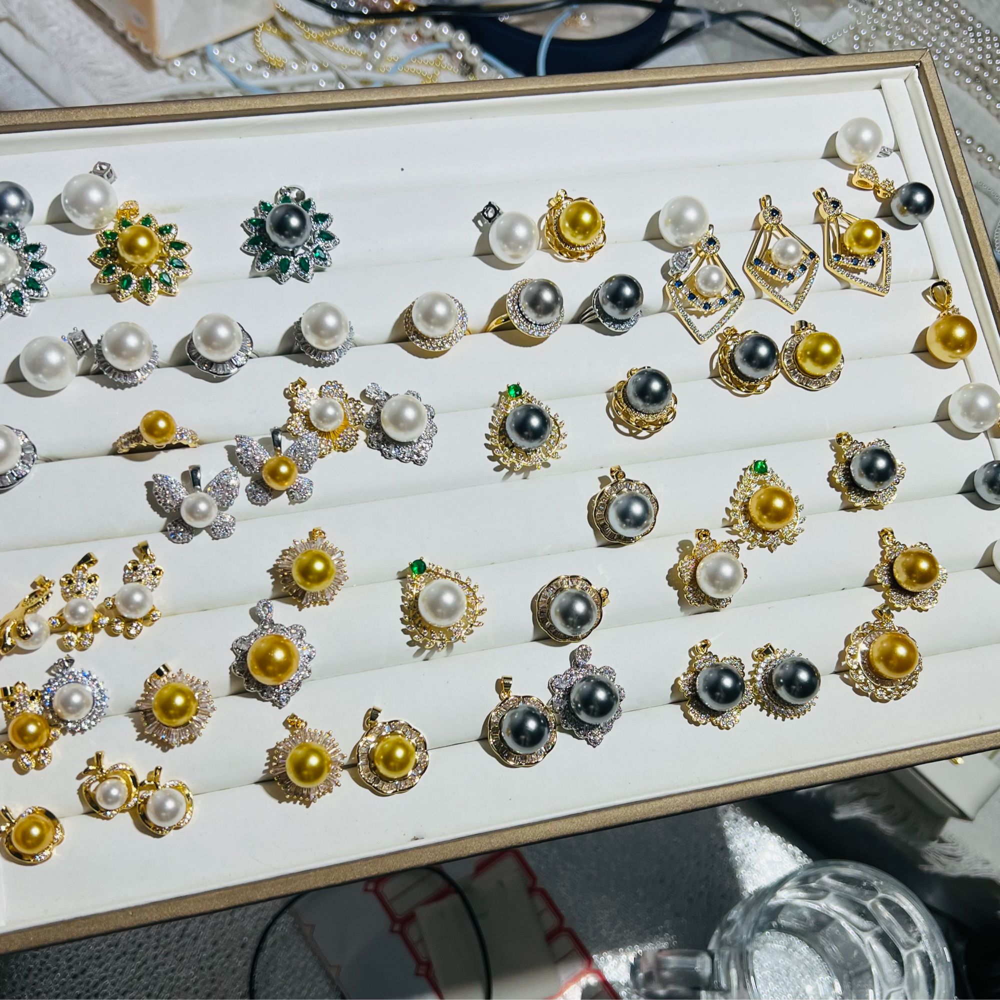 合金项链 深海有核母贝珠气质     白色时尚百搭复古